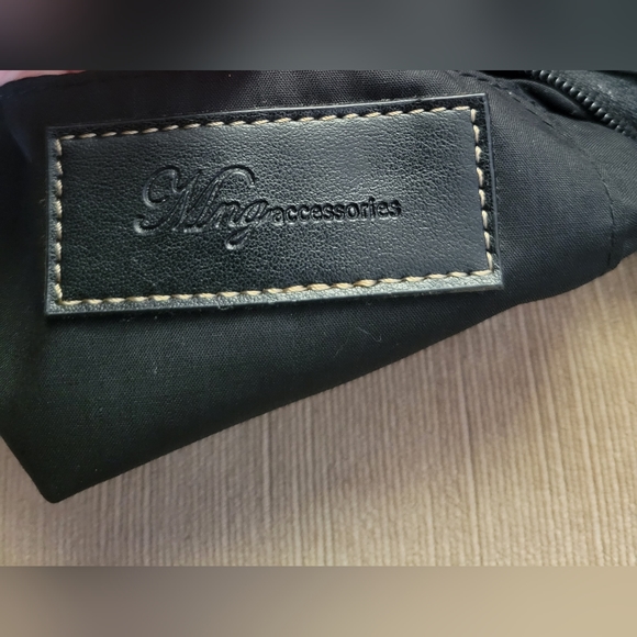 Authentic Mng by Mango Accessories Handbag - Picture 9 of 9